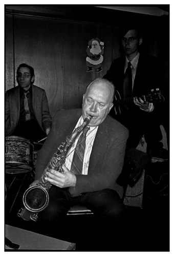 Sax Player by Roy DiTosti